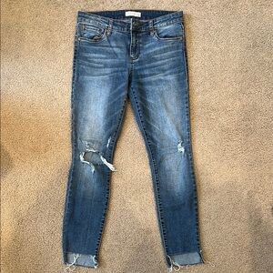 BO Distressed Blue Jeans size 27